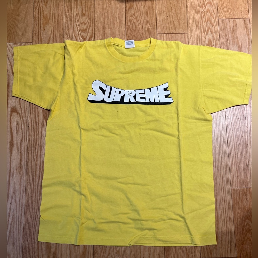 SUPREME X PEDRO BELL